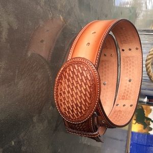 Beautiful Leather belt diamond unisex